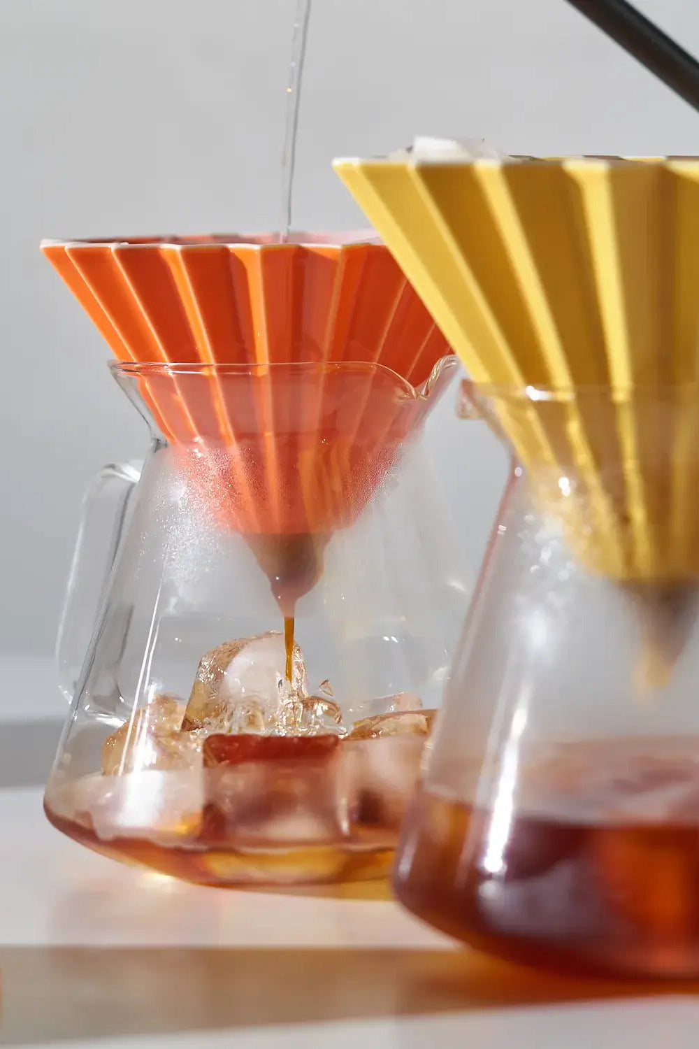 rachelcafe-fribourg-v60-rewing-filtercoffee-light.jpg